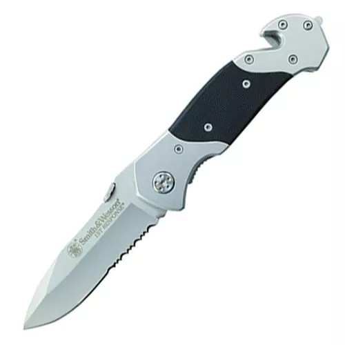 Smith & Wesson First Responder Folding Knife 3-3/10 Serrated Drop Point Blade Black Silver