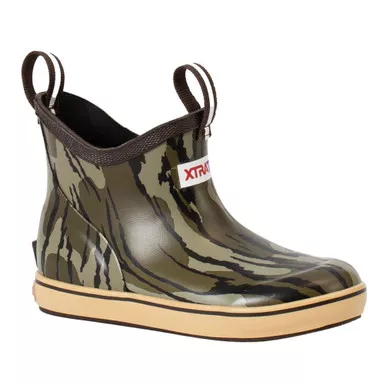 XTRATUF Kid's Ankle Mossy Oak Bottomlands Deck Boots (XKABMOB)